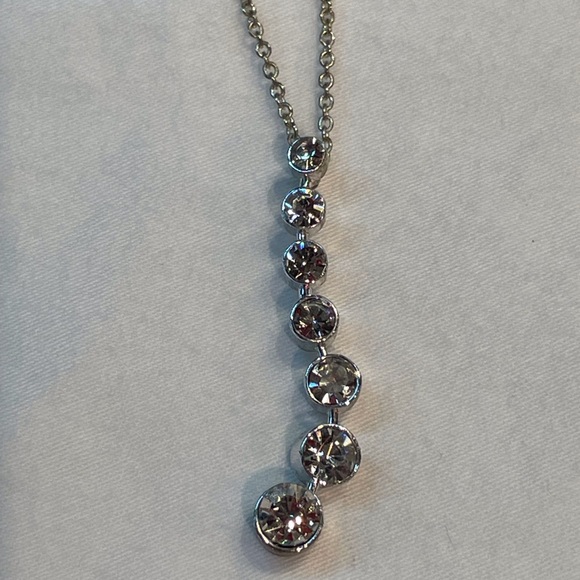 Assorted necklaces - Picture 5 of 10